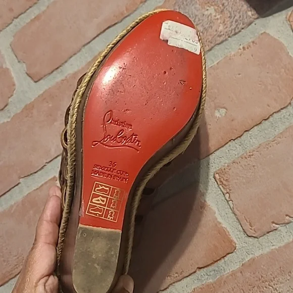 * Christian Louboutin Barcelona Wedge Espadrille Brown